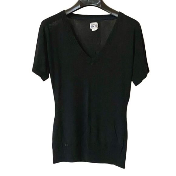 Converse One Star Women’s Black Ribbed V Neck Short Sleeve Shirt Sz S - Picture 1 of 9
